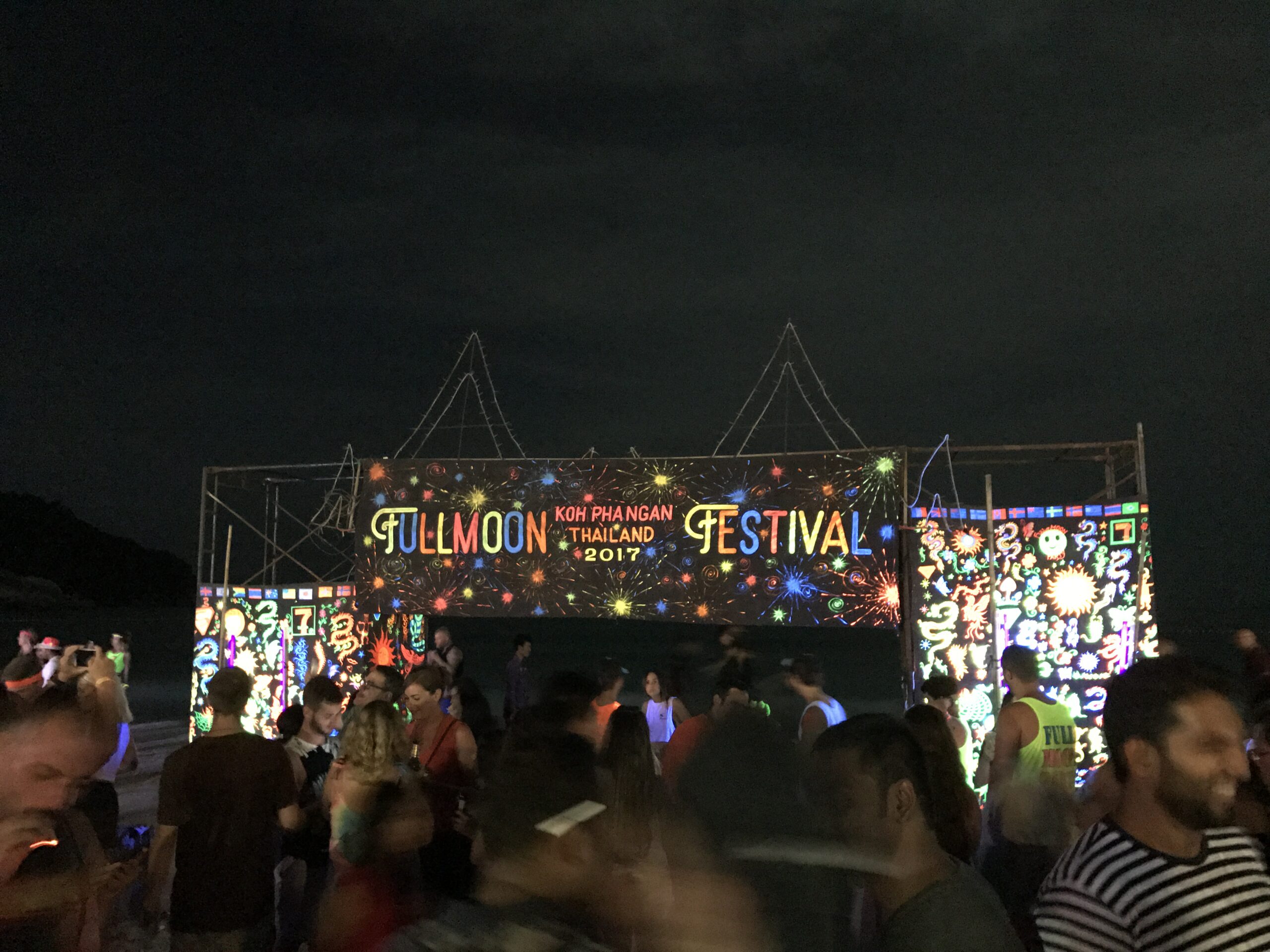Mehr über den Artikel erfahren Koh Phangan – Partystimmung am Vollmond Festival